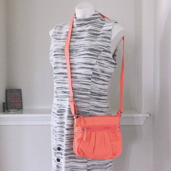 Avon Crossbody Bag Coral Orange New without Tag - Picture 2 of 9